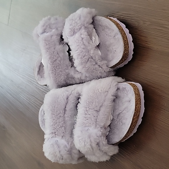 Birkenstock| Arizona Big Buckle Purple Shearling Fuzzy/Fur Sandals Size38 - Picture 5 of 10